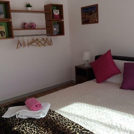 Downtown Sunny Apartment Porto Buitenkant foto