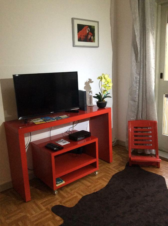 Downtown Sunny Apartment Porto Buitenkant foto
